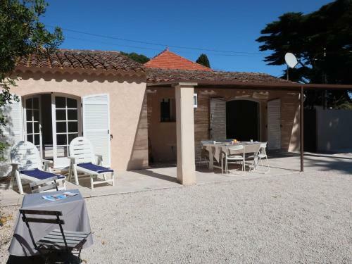 Apartamento Holiday Home Le Pilon