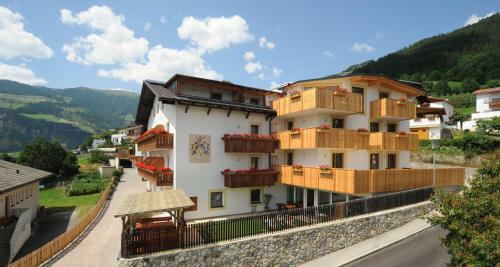 Apartamento Pension/ferienwohnungen Ortlerblick