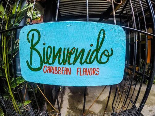 Albergue Caribbean Flavors Backpackers