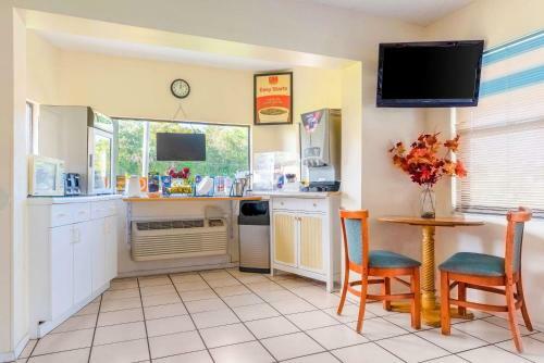 Motel Econo Lodge Crystal River