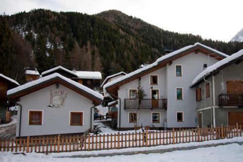 Hotel Meubl� Lo Miete Viei