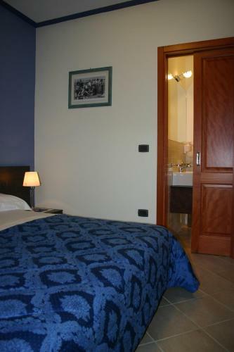 Hostal Corte Roma