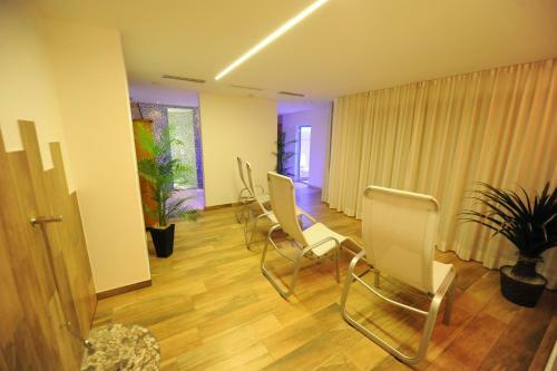 Aparthotel Apartments Restaurant Rusctlea