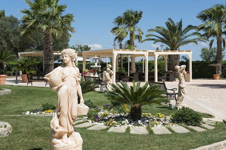 Hotel Masseria Grottella
