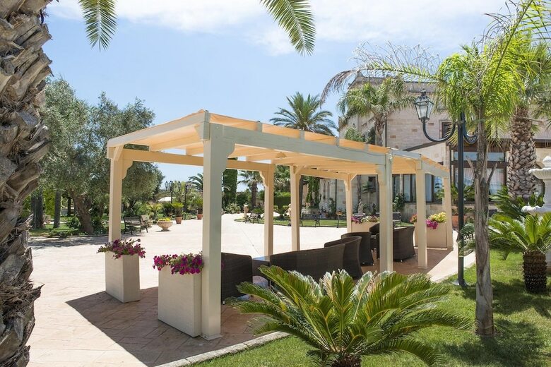 Hotel Masseria Grottella