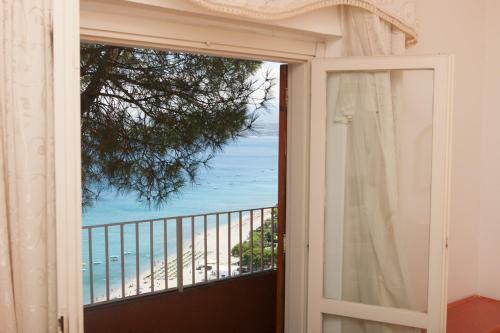 Hotel Baia Dell'est