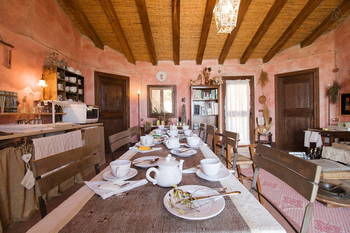 Hostal L'essenza - Oasi Sensoriale In Sardegna