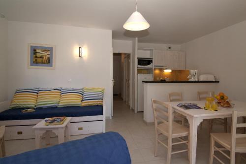 Aparthotel Aryana