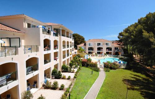 Aparthotel Aryana