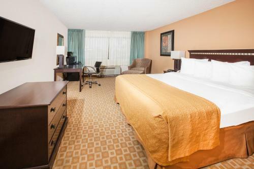 Motel Quality Inn & Suites Sherman