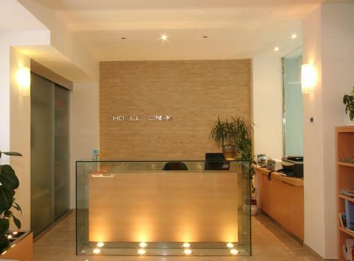 Hotel Iones