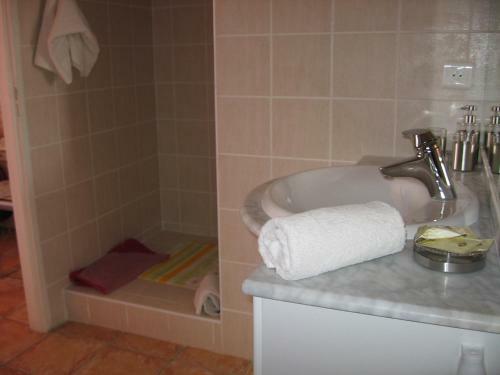 Bed & Breakfast Chambres D'h�tes "bastide De La Brague"