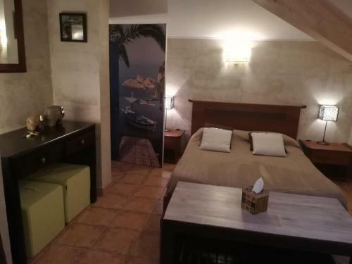 Bed & Breakfast Chambres D'h�tes "bastide De La Brague"