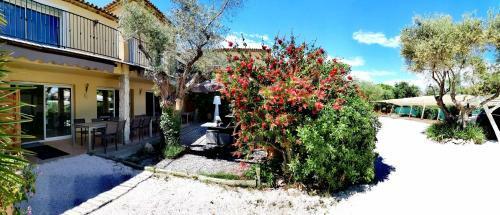 Bed & Breakfast Chambres D'h�tes "bastide De La Brague"