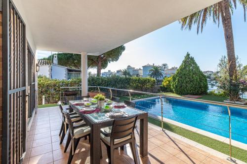 Apart-rent Villa Pani 100 A