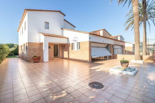 Apart-rent Villa Pani 100 A