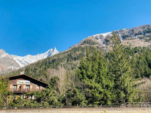 Hotel L'arveyron Open House