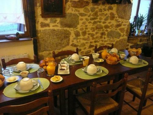 Hostal Gite Et Chambres D'h�tes D'antardieu
