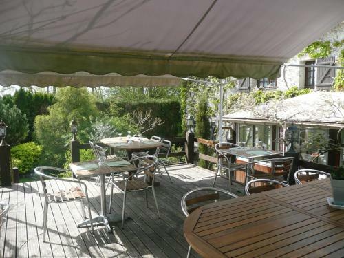 Hostal Gite Et Chambres D'h�tes D'antardieu