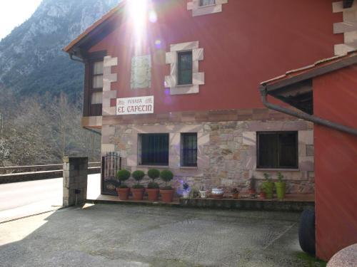 Agroturismo Posada El Cafet�n