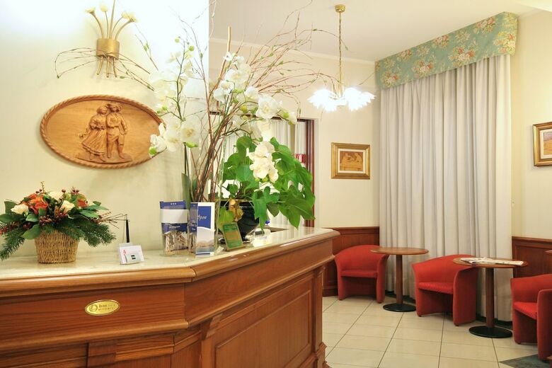 Hotel Promessi Sposi