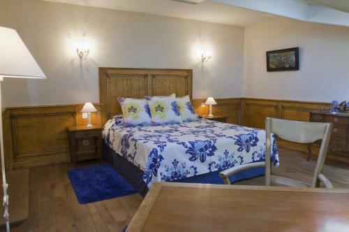 Bed & Breakfast Ch�teau De M�le