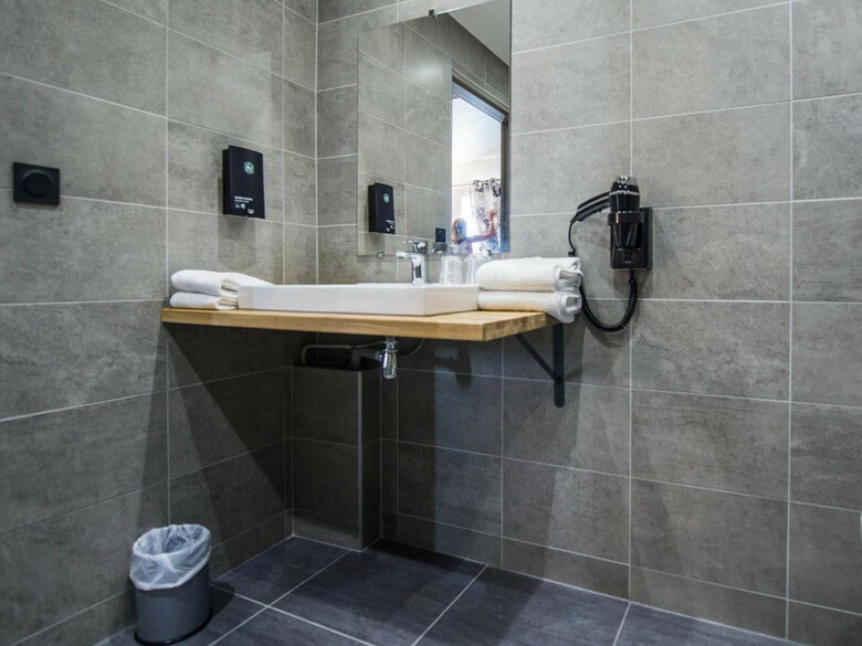 Hotel Kyriad Bordeaux Sud - Villenave D'ornon