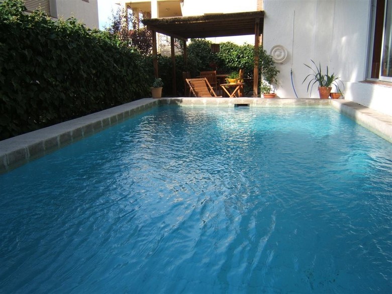 Agi Riu Segre Villa