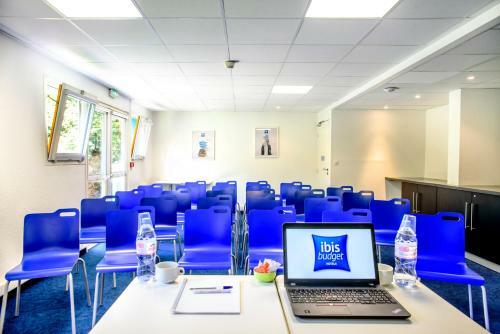 Hotel Ibis Budget Petite For�t