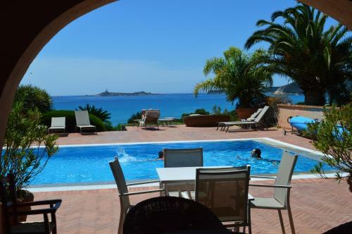 Hostal Residence Fenicia
