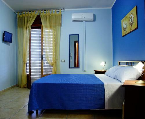 Hostal Zanaddina