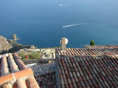 Bed & Breakfast La Suite Du Village D'eze