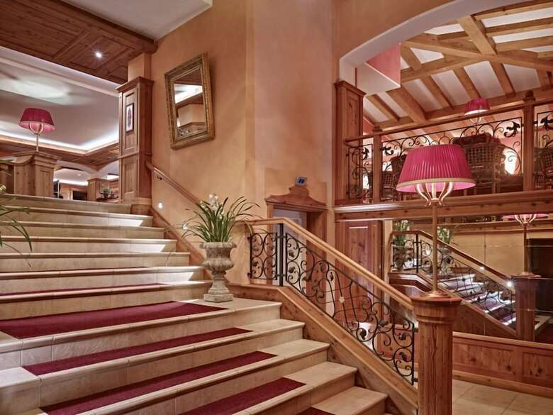 Cerana Relax Hotel