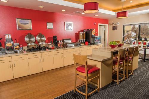 Hotel Towneplace Suites By Marriott Erie