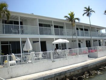 The Boathouse Motel