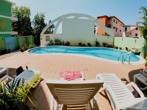 Room2board Hostel And Surf School