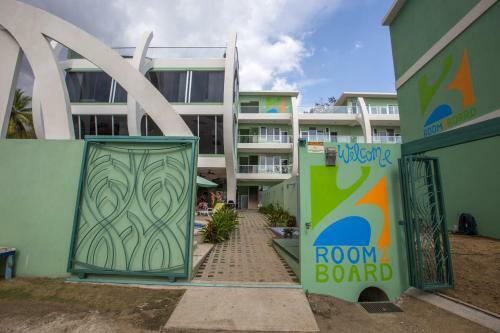 Room2board Hostel And Surf School