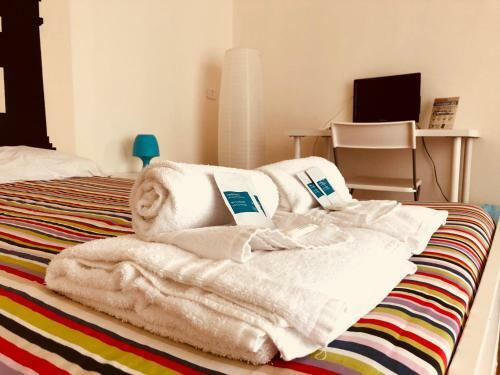 Hostal Castelnuovo Rooms
