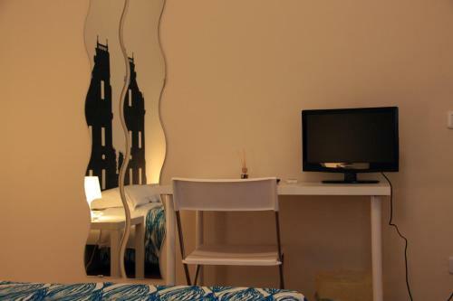 Hostal Castelnuovo Rooms