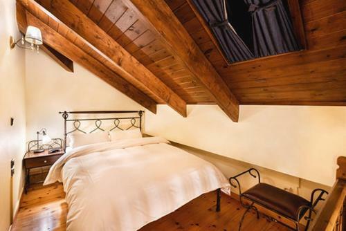 Hostal Celena Maisonettes