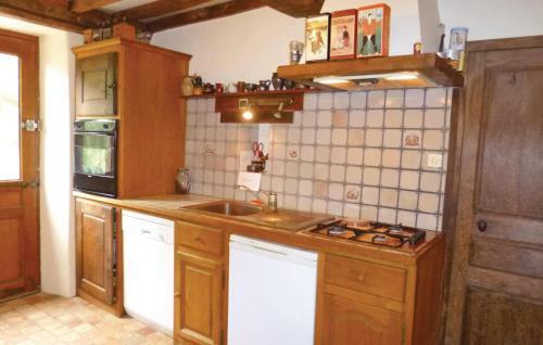Holiday Home Quettehou Rue Du Buissonnet