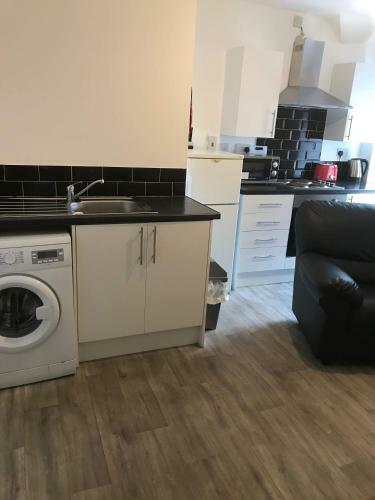 Flat 5 Apartments