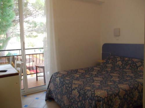 Hotel H�tel Les Aliz�s