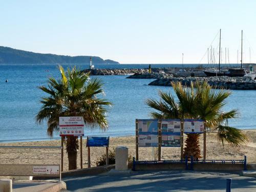 Hotel H�tel Les Aliz�s