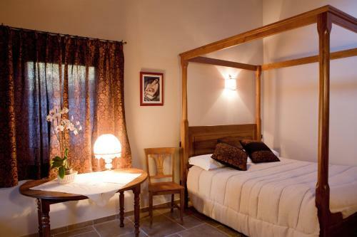 Hostal A' La Table Du Sommelier