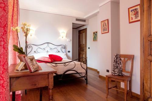 Hostal A' La Table Du Sommelier