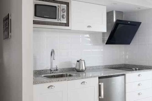 Apartamentos Tur�sticos Beethoven Haro