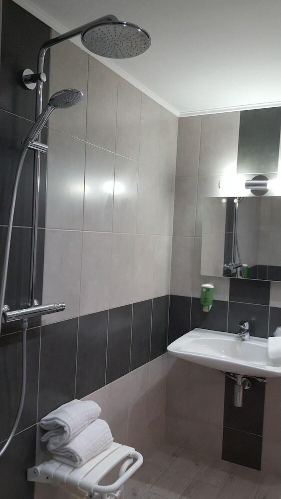 Comfort Hotel Orl�ans Olivet Provinces