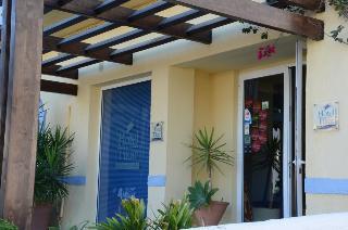 Hotel Tikar
