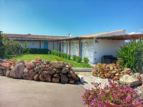 Agroturismo Sa Corti De Sa Perda Piscinas